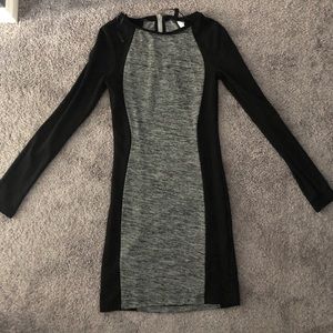 Short mini long sleeve dress